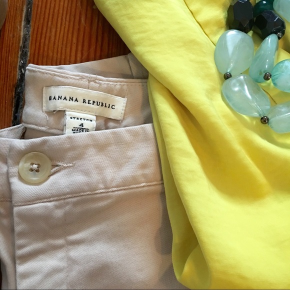 BANANA REPUBLIC - Size 4 Stretch Khakis - Picture 1 of 8